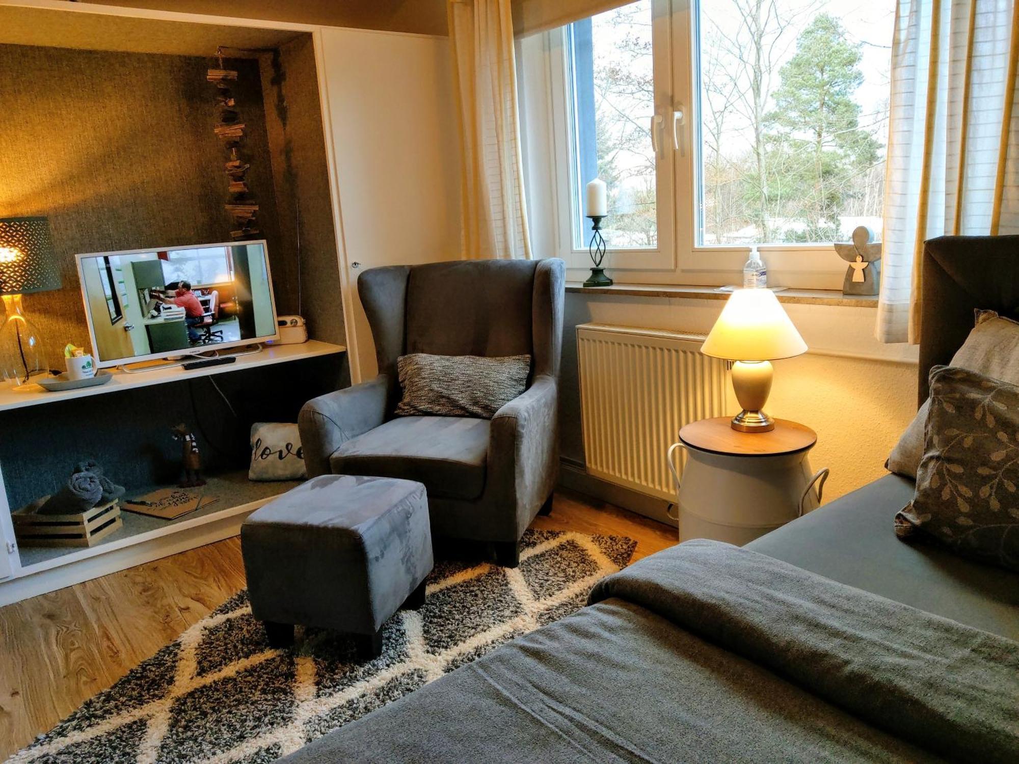 Haus am Park Stadtallendorf Zimmer foto